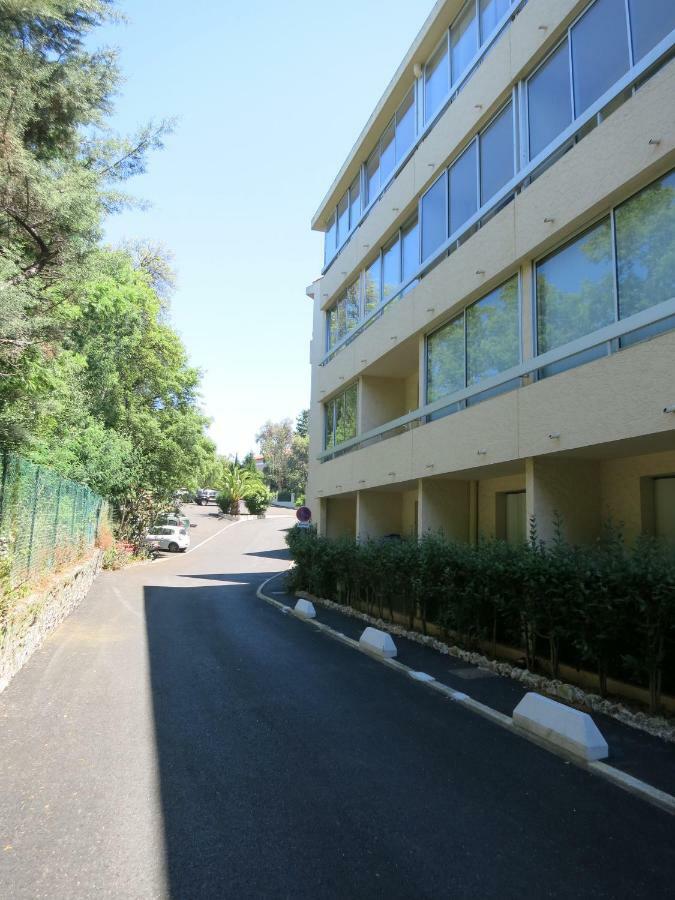 Joli Studio A Front De Mer Saint-Raphaël Εξωτερικό φωτογραφία